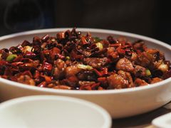 豉椒爆炒嫩滑鸡-小大董·烤鸭(凤凰汇店)