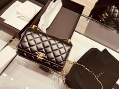 -CHANEL(恒隆广场店)