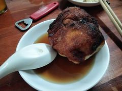 -宝瑞门钉肉饼店