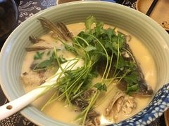 砂锅鱼头，小锅-75幢私房菜馆