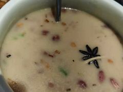 -梅飞酒家(名辉豪庭店)