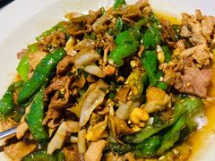 -费大厨辣椒炒肉(万家丽一店)