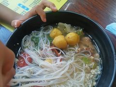 -周记蟹仔粉(侨港风情街店)