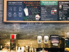 -星巴克臻选(周浦万达店)