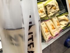 -沪上阿姨·精选茶饮(龙湖滨江天街店)