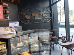 面包甜点陈列柜-星巴克臻选(北京富力家园店)