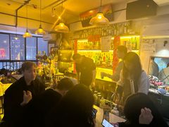 -Mx.cocktail bar