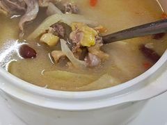 -始于2011柳周农家菜沙田柚美食店(东大街店)