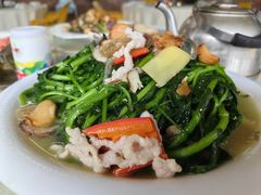 -辉记虾塘海鲜农庄