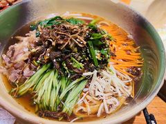 -滇香肴·云南菜蒸汽石锅鱼(云南北路店)