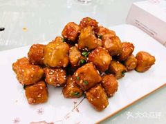 -周三的情书花园餐厅(江北店)
