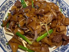 干炒牛河-申粤轩酒楼·三十年粤菜经典(丁香花园店)