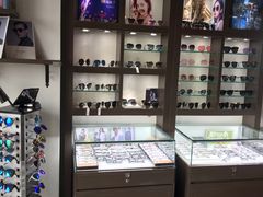 -视野联行眼镜蔡司·依视路官方授权店(顺城店)
