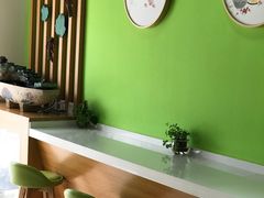 用餐区-憨老頭凉皮融合简餐(双山里店)