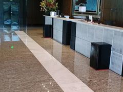 -上海虹桥西郊假日酒店