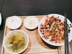 -熊吞·大碗丼烧肉饭(西市场嘉华店)