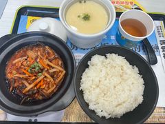 -老娘舅餐厅(黄龙体育中心店)