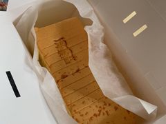 流心咸蛋黄蛋糕-汤姆大师傅鲜香牛肉饼(深圳保利文化广场店)