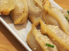 -小姜锅贴(凤凰街店)