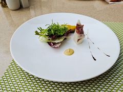 -亮马河饭店翠雅咖啡厅