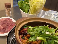 -胡须佬鸡煲四季火锅店(石厦西村直营店)