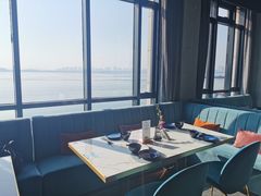 -岁粤Moon·湖景餐厅(月光码头店)
