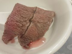 -郑猛记石岐鸽主题餐厅(长江店)