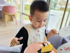 -水桶王国主题餐厅·聚会·生日派对·亲子活动·家庭套餐(亚龙湾希尔顿店)