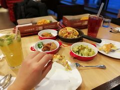 -必胜客(骡马市店)
