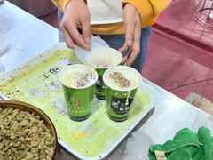 -清真老马家国华牛奶鸡蛋醪糟(正宁路店)