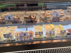 -鲍师傅糕点(江苏路店)
