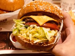 -The Habit Burger Grill 哈比特汉堡(复兴soho店)