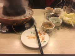 -月圆火锅(宁海东路二店)