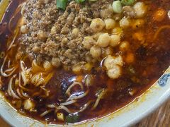 -丁丁猫重庆小面(徐州路店)