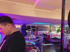 -巴特餐饮6加1音乐餐吧·新疆菜