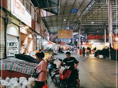 -曼阁市场水果批发市场