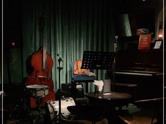 -Tango by Ala House