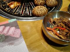 -老炉家木炭烤肉(长江国际店)