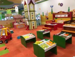 -莫莉幻想儿童乐园(绍兴金帝银泰城店)