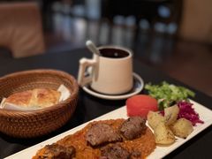 -Efes Turkish & Mediterranean Cuisine 艾菲斯餐厅(陆家嘴店)
