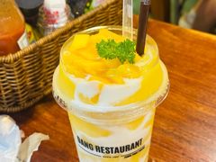 -Dang restaurant (patong phuket)