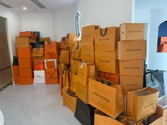 -聚云奢二手奢侈品黄金手表包包回收·中古店(三里屯总店)