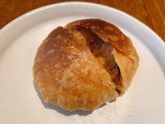 玫瑰鲜花饼-云海肴·汽锅鸡·云南菜(苏州中心店)