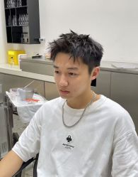 -逸丝风尚专注烫染