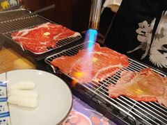 铺天盖地顶级澳牛肉火焰寿司-仙隐小鹿中華の日料(正弘城店)
