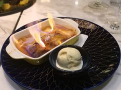 -La Mer Restaurant & Lounge