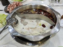 -尚品海鲜肥牛自助火锅(湖明店)