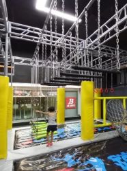 -蹦贝运动中心·蹦床·攀岩·闯关(龙岗店)