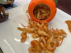 -刘姐啤酒鱼民族演艺餐厅(西街总店)