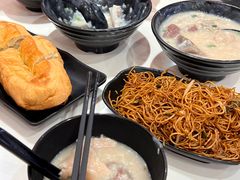 -大师傅粥品(埃华街)